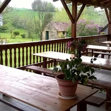 Vendégház Mandala Vendeghaz Es Energiapark Lispeszentadorján